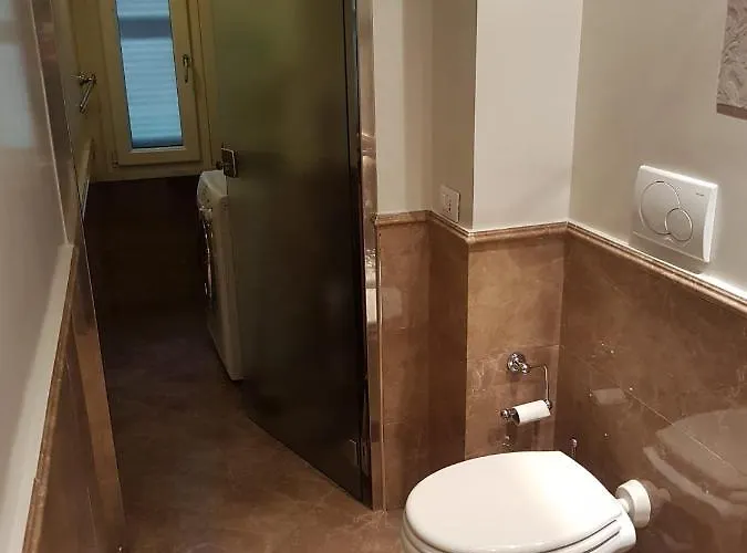 Popolo Square Deluxe Flat * Roma