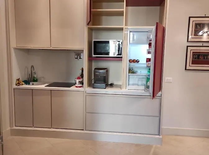 Popolo Square Deluxe Flat Appartamento