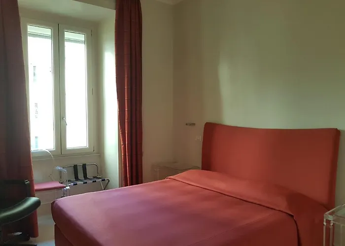 Popolo Square Deluxe Flat Roma